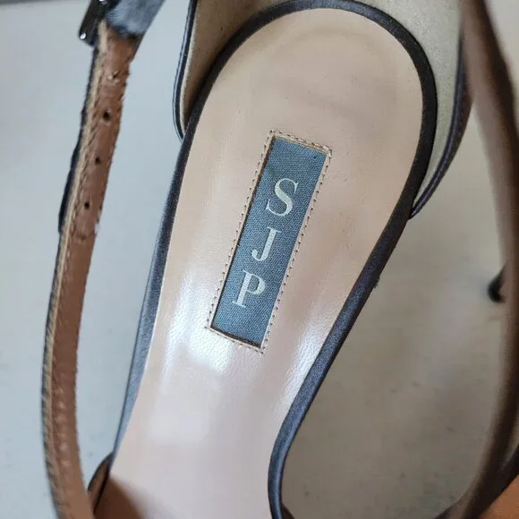 SJP Pumps "EUC" - Picture 4 of 16